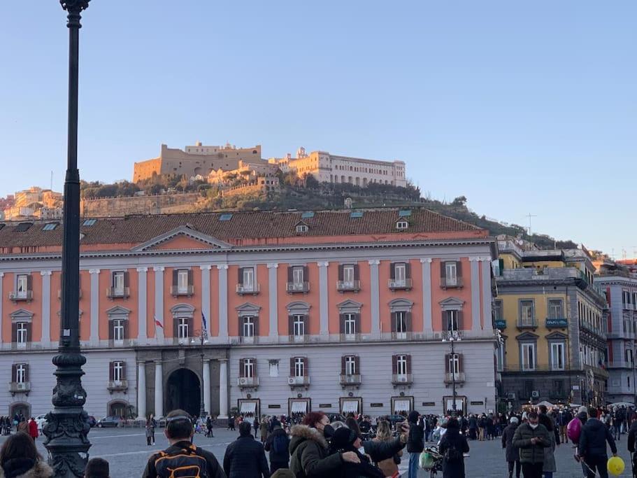 شقة Casa Via Toledo. Centralissima E Vicina Al Porto نابولي المظهر الخارجي الصورة