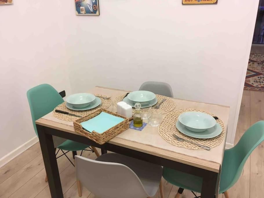 شقة Casa Via Toledo. Centralissima E Vicina Al Porto نابولي المظهر الخارجي الصورة